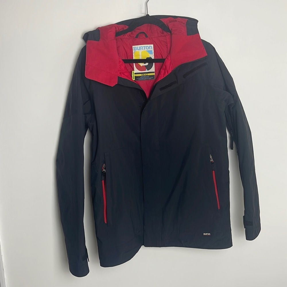 Burton snowboard ski coat dry ride red and black size small